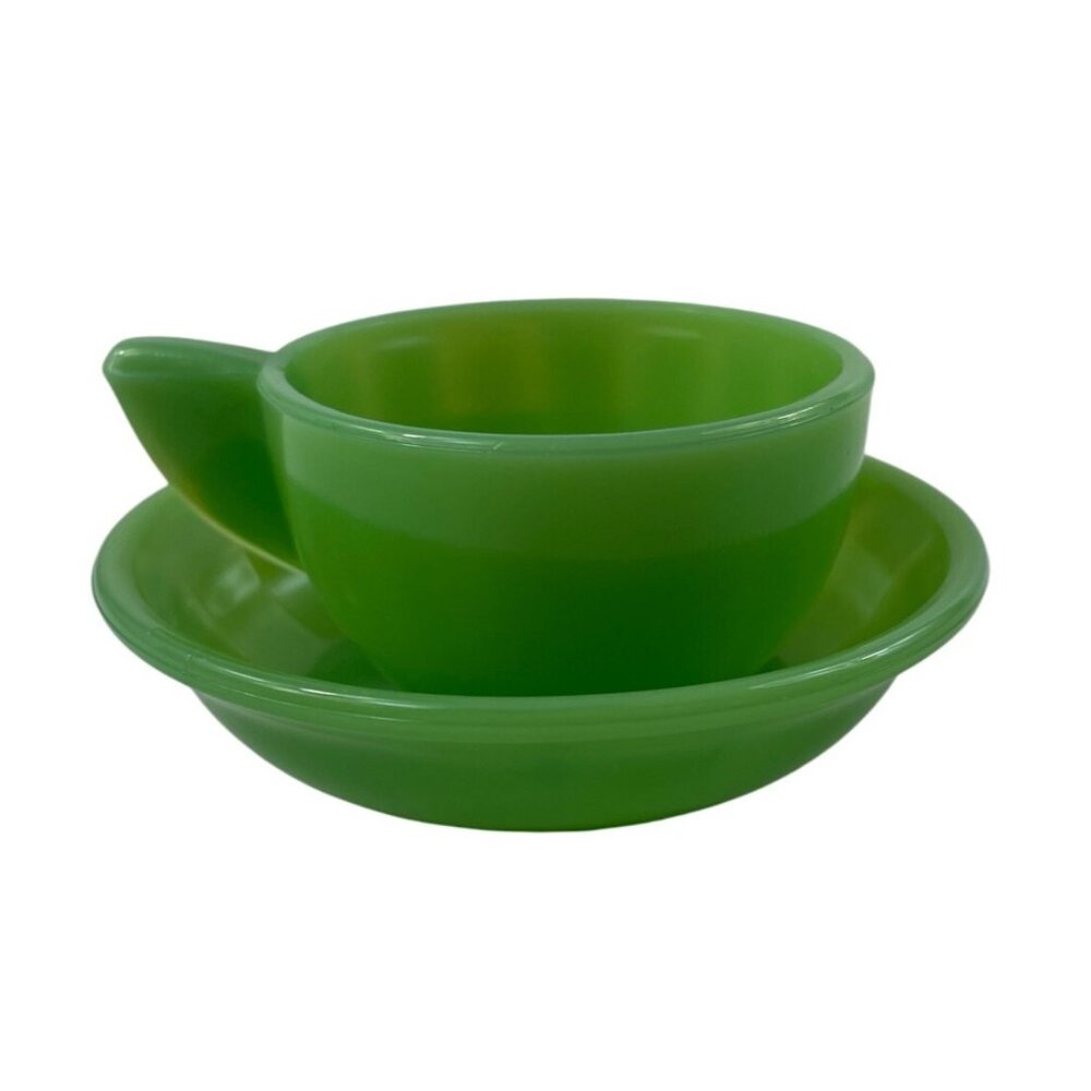 Vintage Akro Agate Company Green "Jadeite" Glass Child's Tea Cup And Saucer